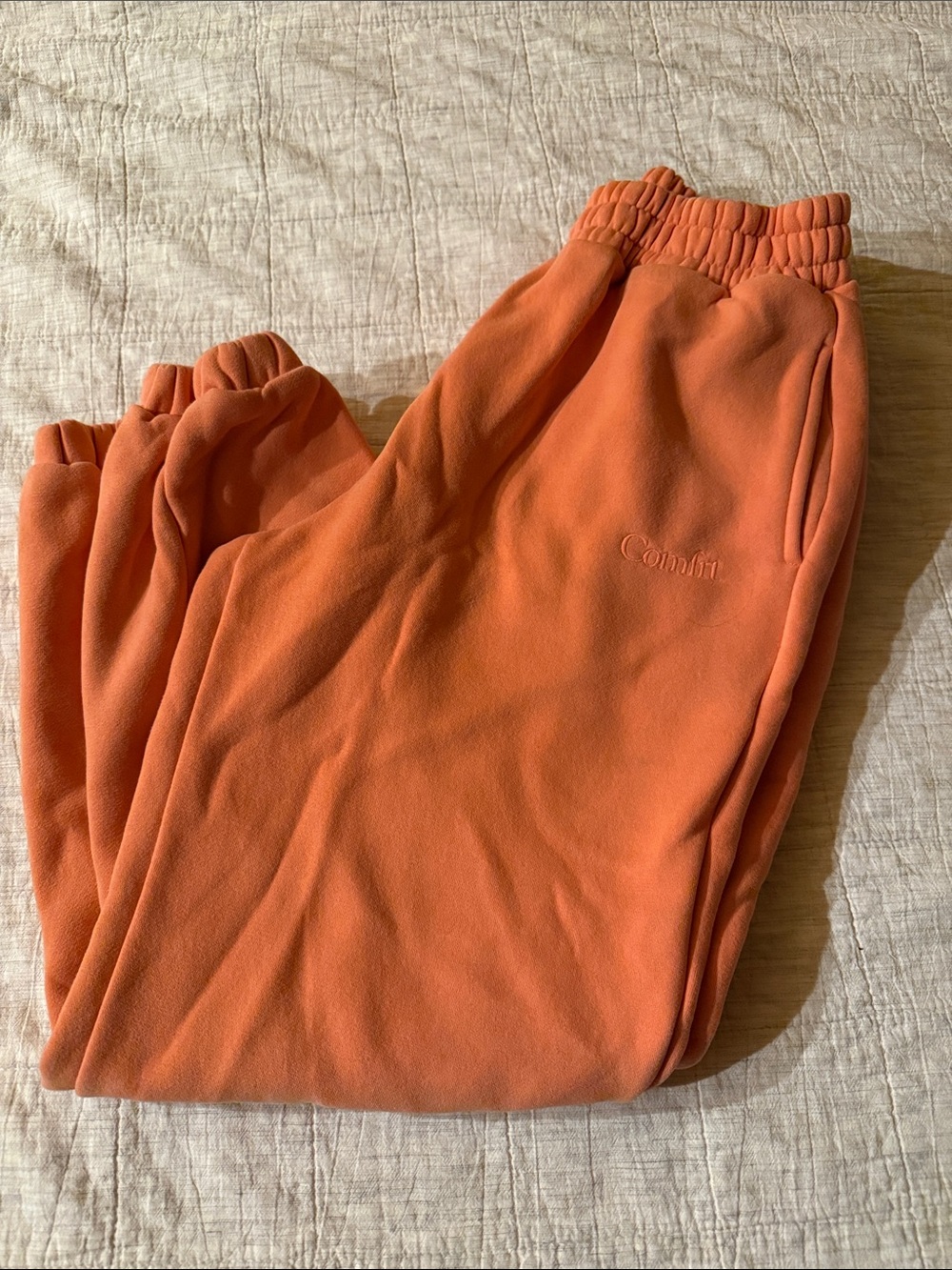 Orange comfrt Sweats